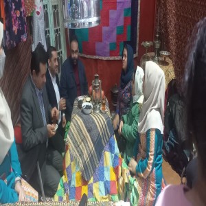 گزارش تصویری از نمایشگاه آثار هنری و توانمندی های بانوان بهاری