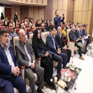 گزارش تصویری از نخستین دوره مشاعره ادبی "حدیث قند" در شهرستان بهار