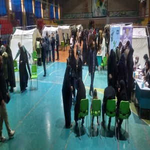 حضور تیم جهادی بسیج جامعه پزشکی استان همدان در سالن ورزشی امیرالمؤمنین (ع) شهر بهار