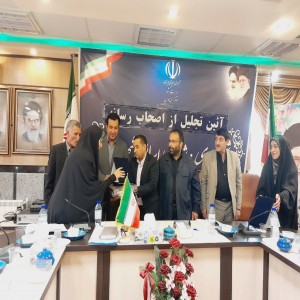 گزارش تصویری از نشست خبری شهردار و رئیس و اعضای شورای اسلامی شهر بهار با خبرنگاران و اصحاب رسانه به مناسبت روز خبرنگار