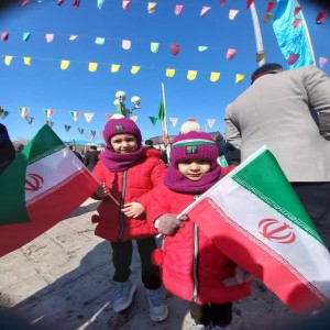 حضور پرشور دهه هشتادی و دهه نودی ها در راهپیمایی ۲۲ بهمن ۱۴۰۱ در شهر بهار