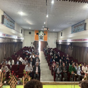 گزارش تصویری از رویداد فرهنگی و ادبی در کانون میعاد بهار