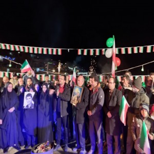 بانگ الله اکبر در روستای حیدره قاضی خان به مناسبت ۲۲ بهمن