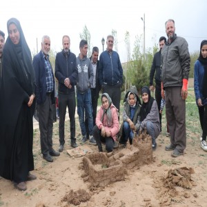 گزارش تصویری از جشنواره سازه های گلی بر پایه خانه های روستایی در حسام آباد