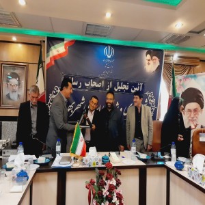 گزارش تصویری از نشست خبری شهردار و رئیس و اعضای شورای اسلامی شهر بهار با خبرنگاران و اصحاب رسانه به مناسبت روز خبرنگار