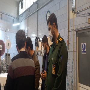 بازدید فرماندار شهرستان بهار از شرکت تولیدی تجهیزات پزشکی آویده رایان الوند