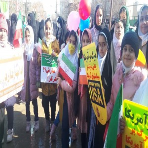 حضور پرشور دهه هشتادی و دهه نودی ها در راهپیمایی ۲۲ بهمن ۱۴۰۱ در شهر بهار