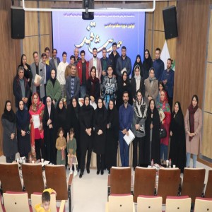 گزارش تصویری از نخستین دوره مشاعره ادبی "حدیث قند" در شهرستان بهار