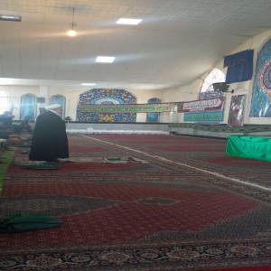 اقامه نماز ظهر عاشورا در مصلی امام خمینی(ره) بهار
