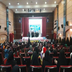 قرارگاه فرهنگی بشری شهرستان بهار با برگزاری اولین همایش ویژه دختران جوان آغاز به کار کرد
