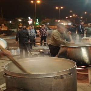 حلیم پزان نرسیده به فلکه مریانج به مناسبت ۲۸ صفر