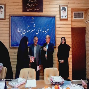 گزارش تصویری از نشست بصیرتی بانوان و تحکیم بنیان خانواده با فرماندار شهرستان بهار
