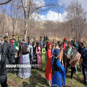 گزارش تصویری از برگزاری جشن نوروز و آئین نوروز رودخانه ها در روستای هدف گردشگری حیدره قاضی خان بخش مرکزی بهار