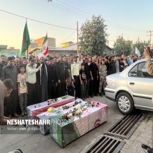 گزارش تصویری از تشییع پیکر مطهر سه شهید حادثه تروریستی در شهر لالجین