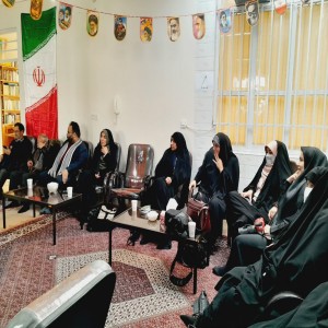 برگزاری برنامه جشن انقلاب و خاطره گویی در محل دفتر امام جمعه بهار