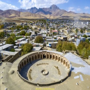 تصاویری از کاروانسرای تاج آباد روستای رسول آباد سفلی به روایت دوربین عکاسان ناصر زلفی و عین الله خزائی