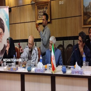 گزارش تصویری از برگزاری نشست هم اندیشی جمعی از فعالین سیاسی و اجتماعی با شهردار بهار