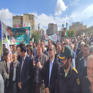 گزارش تصویری از راهپیمایی ۱۳ آبان شهر بهار