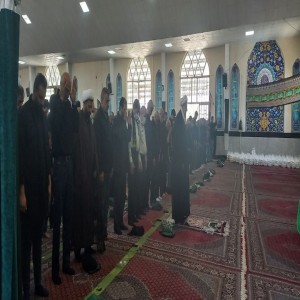 اقامه نماز ظهر عاشورا در مصلی امام خمینی(ره) بهار
