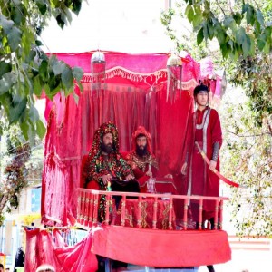 گزارش تصویری از مراسم روز شهادت امام سجاد(ع) در شهر بهار