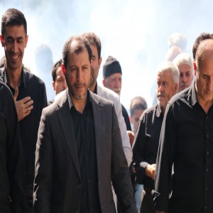 پیاده روی جاماندگان اربعین در شهر بهار