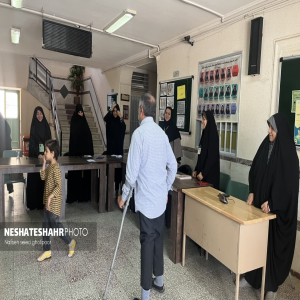 گزارش تصویری از فرایند رأی گیری در  در شعبات اخذ رأی لالجین