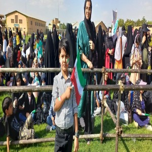تصاویری از اجرای سرود سلام فرمانده در بهار