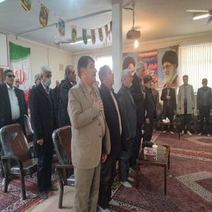 برگزاری برنامه جشن انقلاب و خاطره گویی در محل دفتر امام جمعه بهار