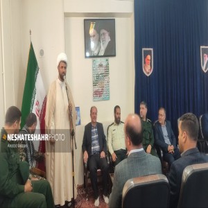 گزارش تصویری از دیدار رزمندگان و بسیجیان با امام جمعه شهرستان بهار به مناسبت گرامیداشت هفته دفاع مقدس