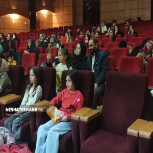گزارش تصویری از اجرای نمایشی طنز، شاد و موزیکال نمایش کوتی و موتی