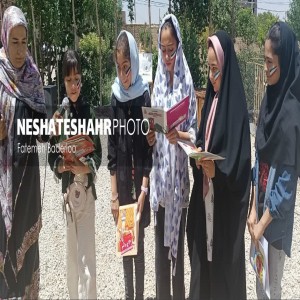 گزارش تصویری از اجرای برنامه صدای پای کتاب در آبادی، در روستای اقبلاغ بخش لالجین (قسمت دوم)